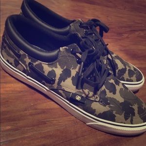 Men’s Casual fashion low top Radii sneakers